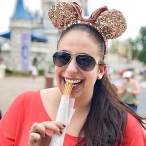 Meet your Posher, Rachel